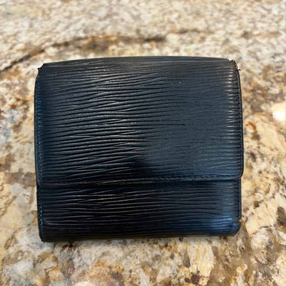 Louis Vuitton Epi Trifold Square Wallet Black Leather - Picture 15 of 16